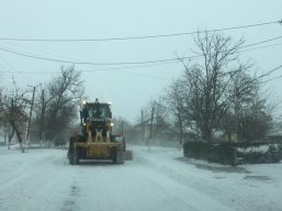 В Одеській області продовжується боротьба з негодою