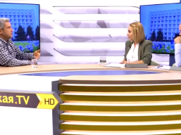 Анатолій Урбанський у студії телеканалу «Думська ТВ»