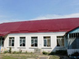 Завершується капремонт даху будівлі дитсадка у с. Нова Іванівка