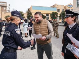 Випускників Одеського державного університету внутрішніх справ посвятили в захисники правопорядку