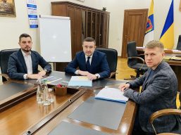 Обласна рада працює над врегулюванням ситуації з сільськими відділеннями «Укрпошти»