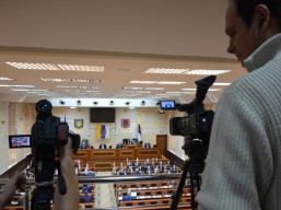 Проходить позачергове сесійне засідання обласної ради