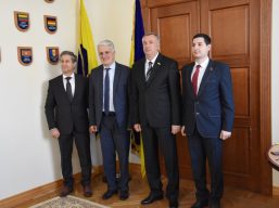 Зустріч першого заступника голови обласної ради з делегацією Республіки Албанія