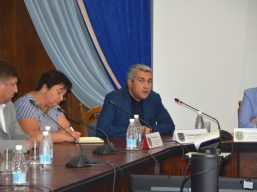 Зустріч Анатолія Урбанського і керівництва облдержадміністрації з президентом Національного олімпійського комітету України Сергієм Бубкою