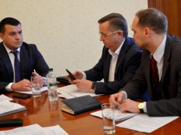 Засідання постійної комісії з питань земельних відносин та адміністративно-територіального устрою