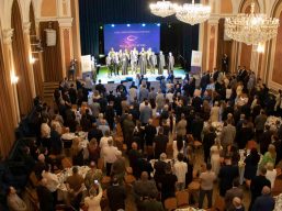 Єдність, віра та підтримка України: в Одесі відбувся Молитовний сніданок Чорноморського регіон