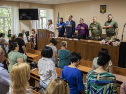 В Тарутинській громаді Одещини нагородили сім’ї загиблих героїв